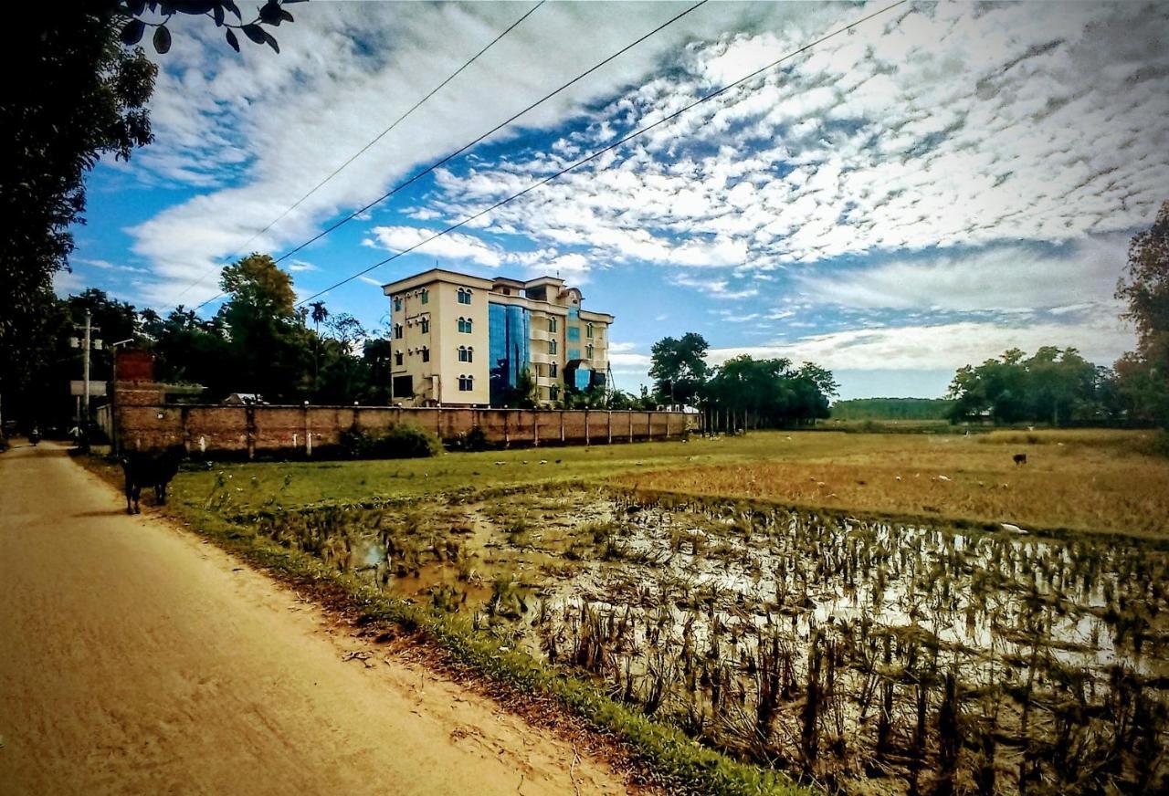 Grand Selim Resort & Tour - Gsrt Sreemangal Upazila Dış mekan fotoğraf