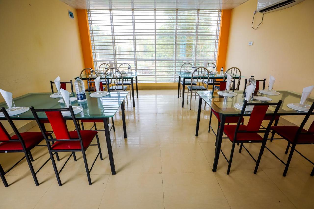 Grand Selim Resort & Tour - Gsrt Sreemangal Upazila Dış mekan fotoğraf