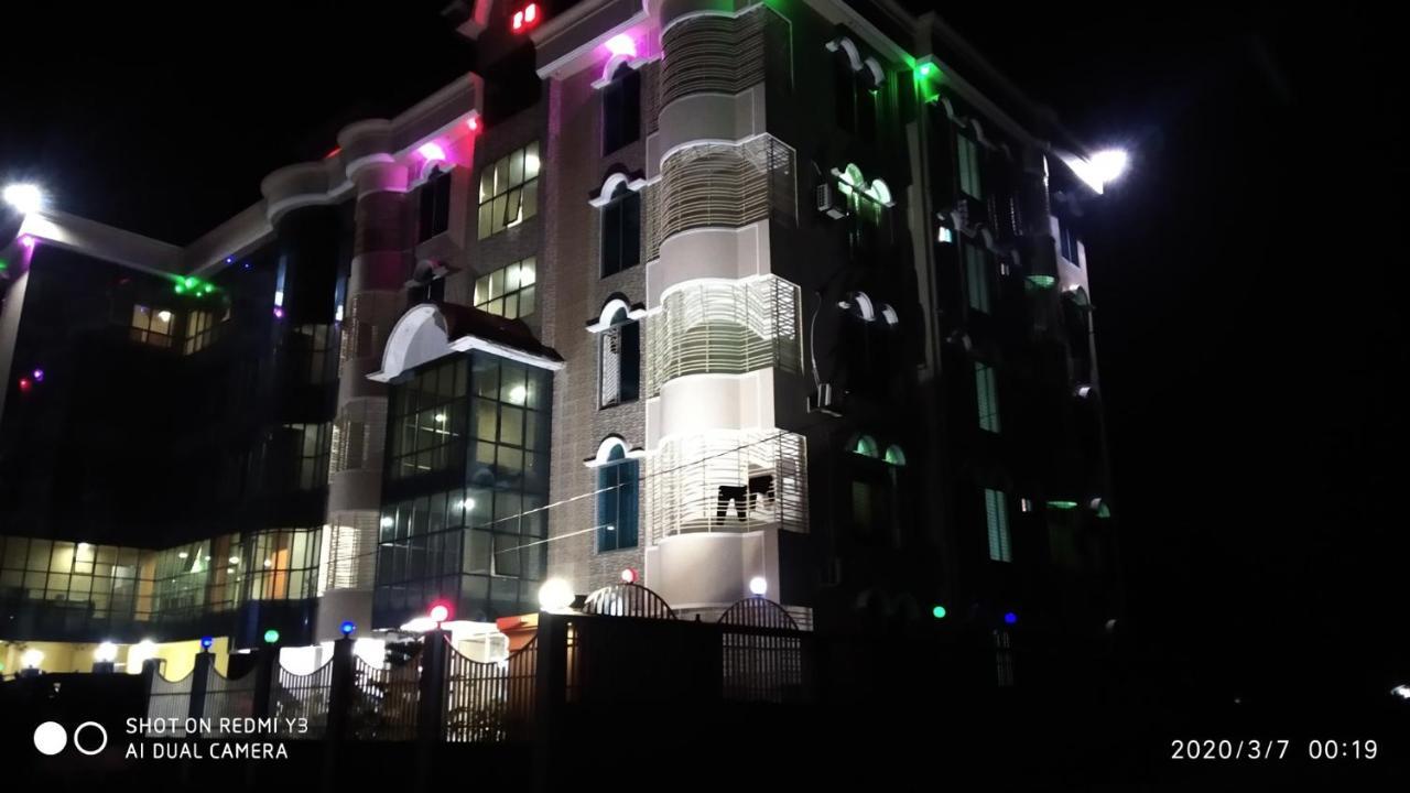 Grand Selim Resort & Tour - Gsrt Sreemangal Upazila Dış mekan fotoğraf